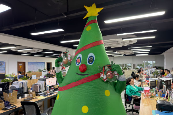 Linksmų Kalėdų iš SUNNEX